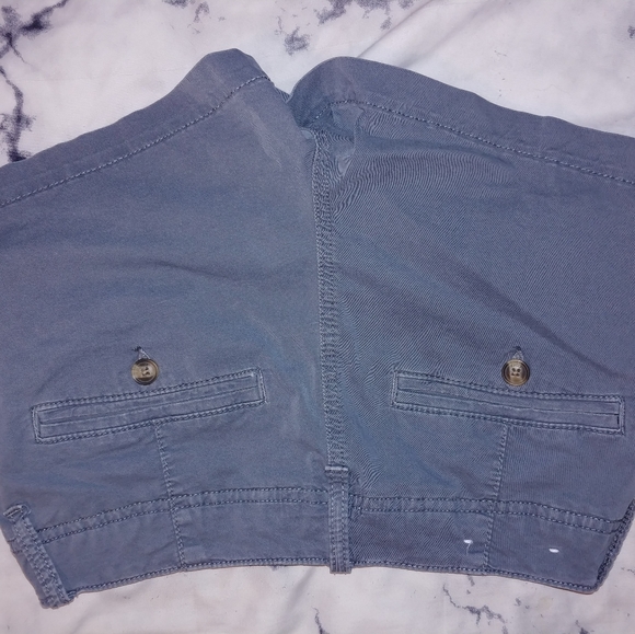 American Eagle Shortie Shorts - Picture 3 of 4